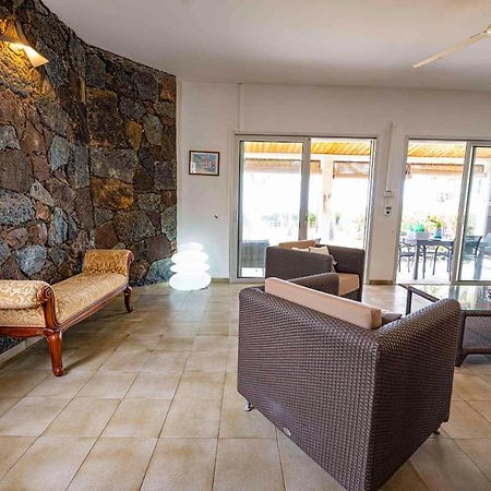 לה סאלין לה ביינס Villa Coco Des Sables Acces Direct Au Lagon מראה חיצוני תמונה