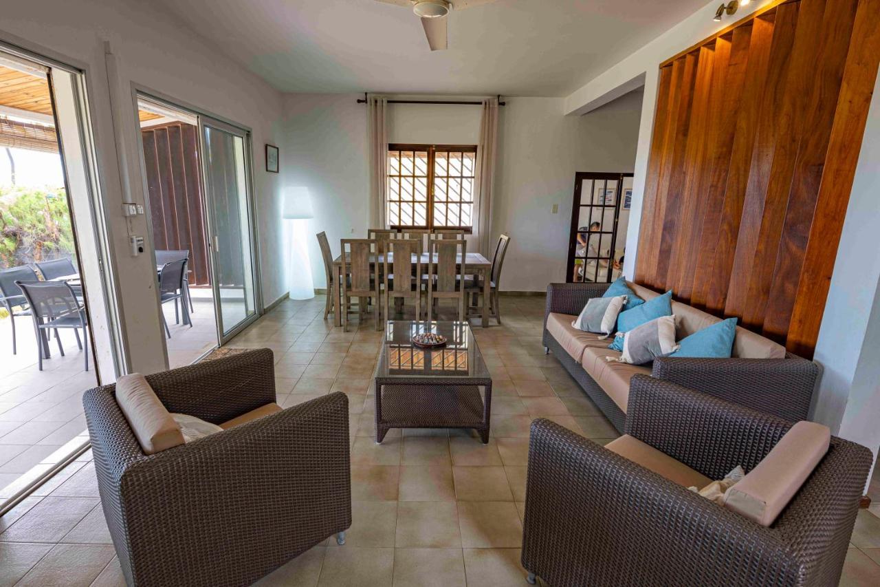 לה סאלין לה ביינס Villa Coco Des Sables Acces Direct Au Lagon מראה חיצוני תמונה