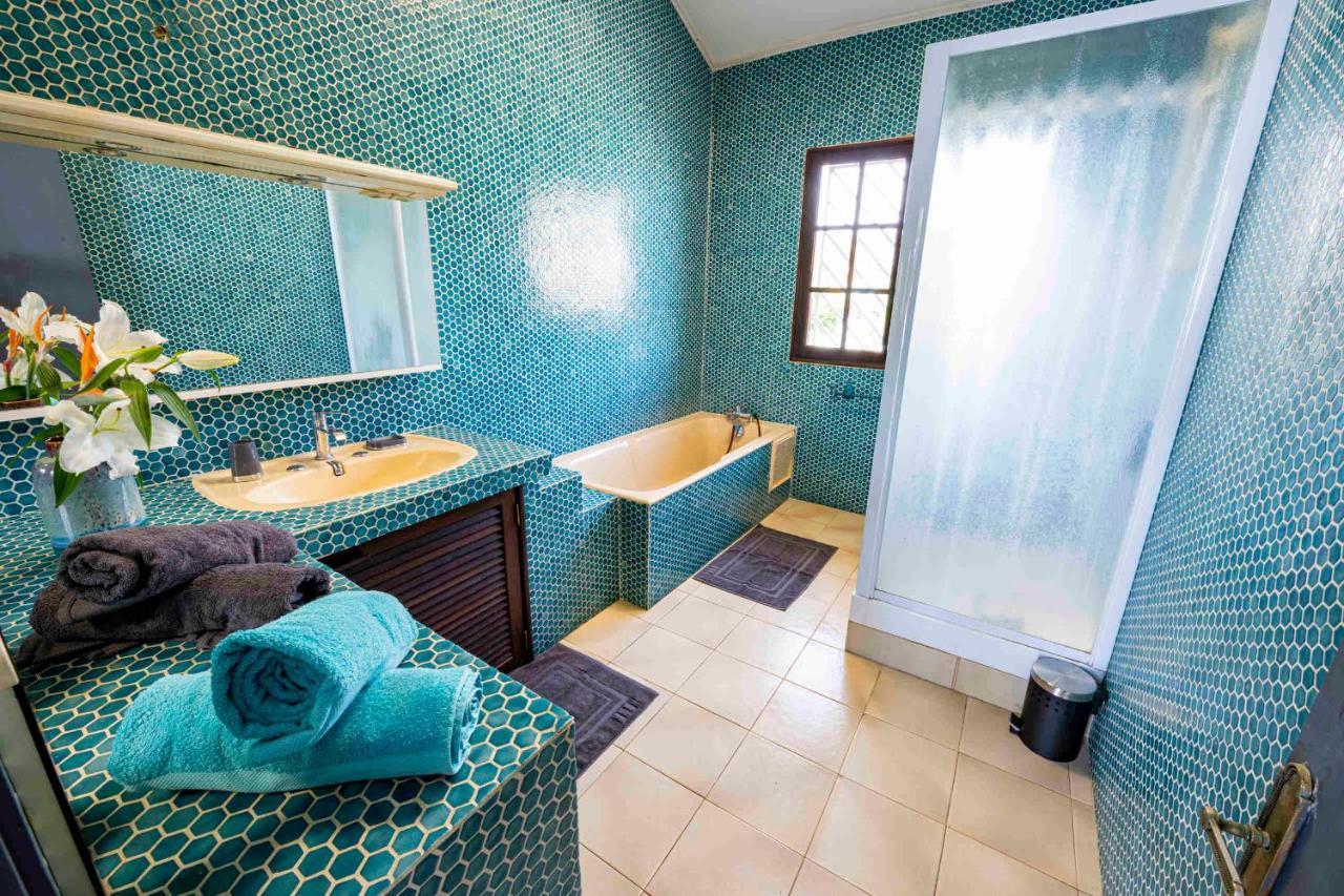 לה סאלין לה ביינס Villa Coco Des Sables Acces Direct Au Lagon מראה חיצוני תמונה